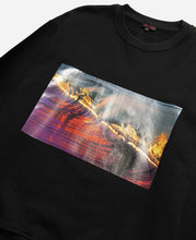 Load image into Gallery viewer, Wavy Flame Crewneck (Black)
